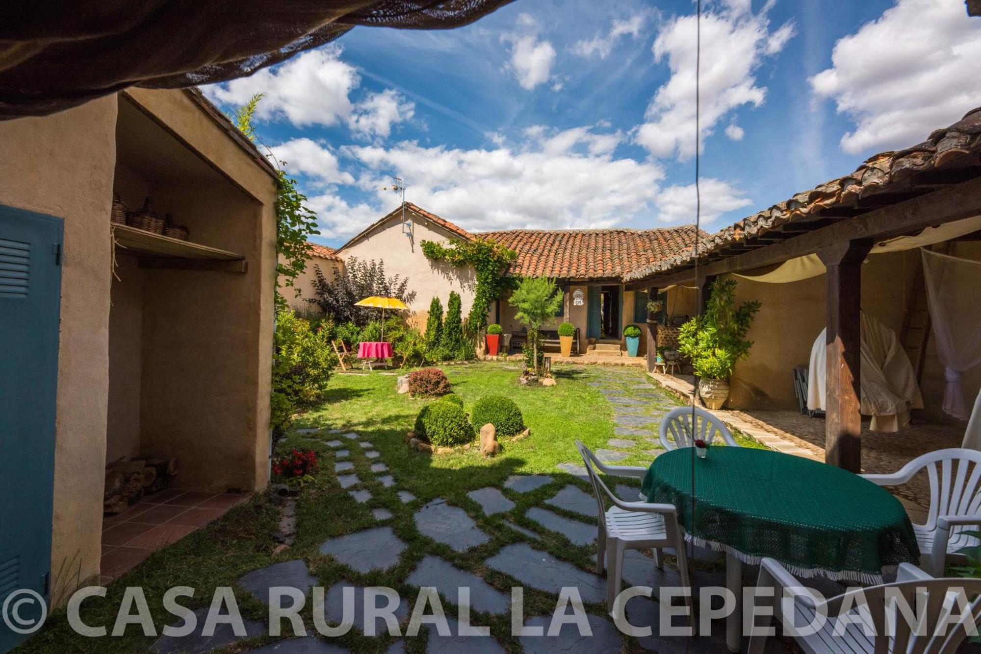 Descubre La Cepedana: Casa Rural Con Encanto En Cogorderos, A Solo 10 Km De Astorga Exterior photo